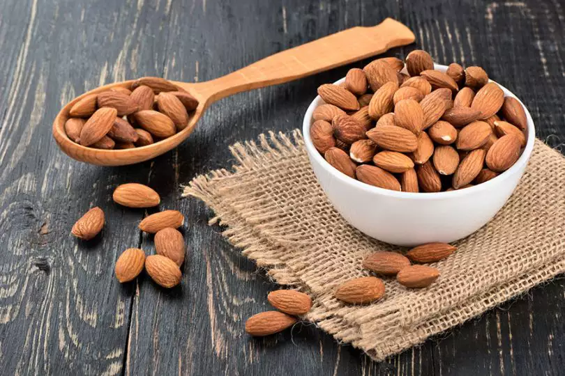 Alimentos Ricos em Fibras: Veja Quais Opções Incluir na Dieta para Melhorar Sua Saúde 21 amendoas